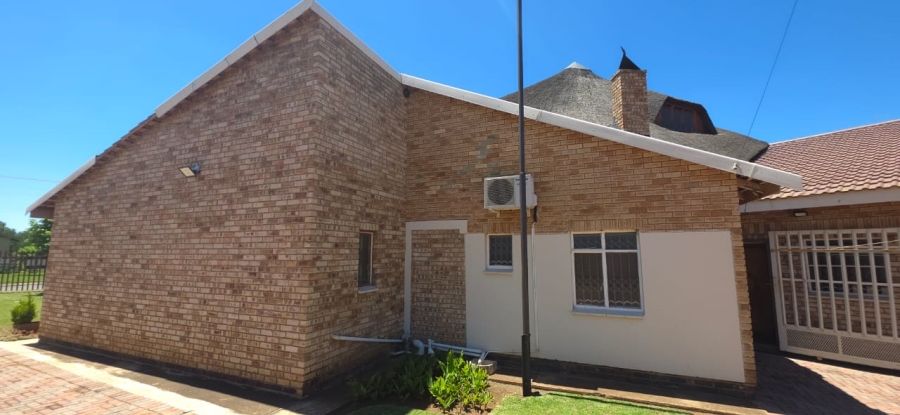 3 Bedroom Property for Sale in Ventersdorp North West